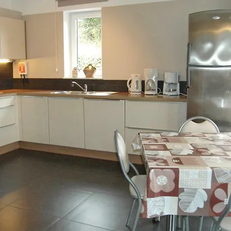 Holiday With Fireplace 4 *